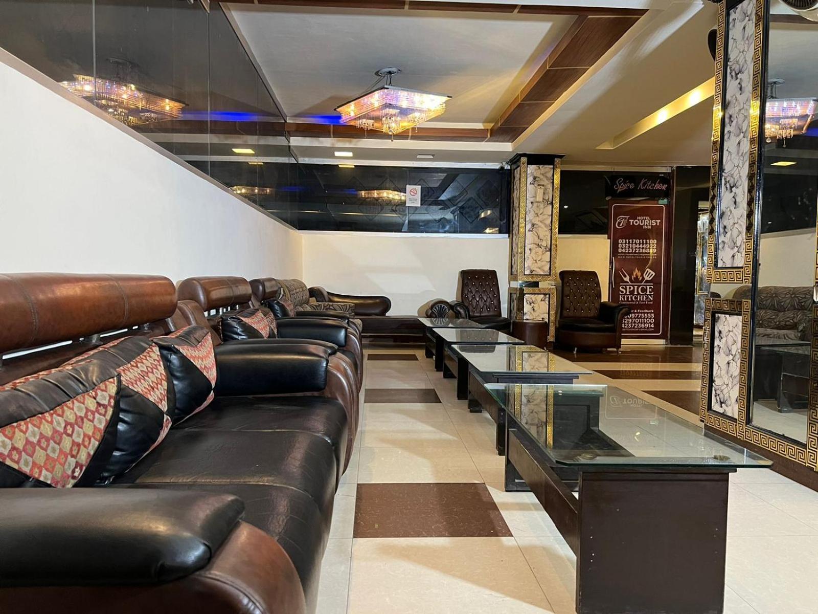 Hotel Tourist Inn Lahore Eksteriør billede