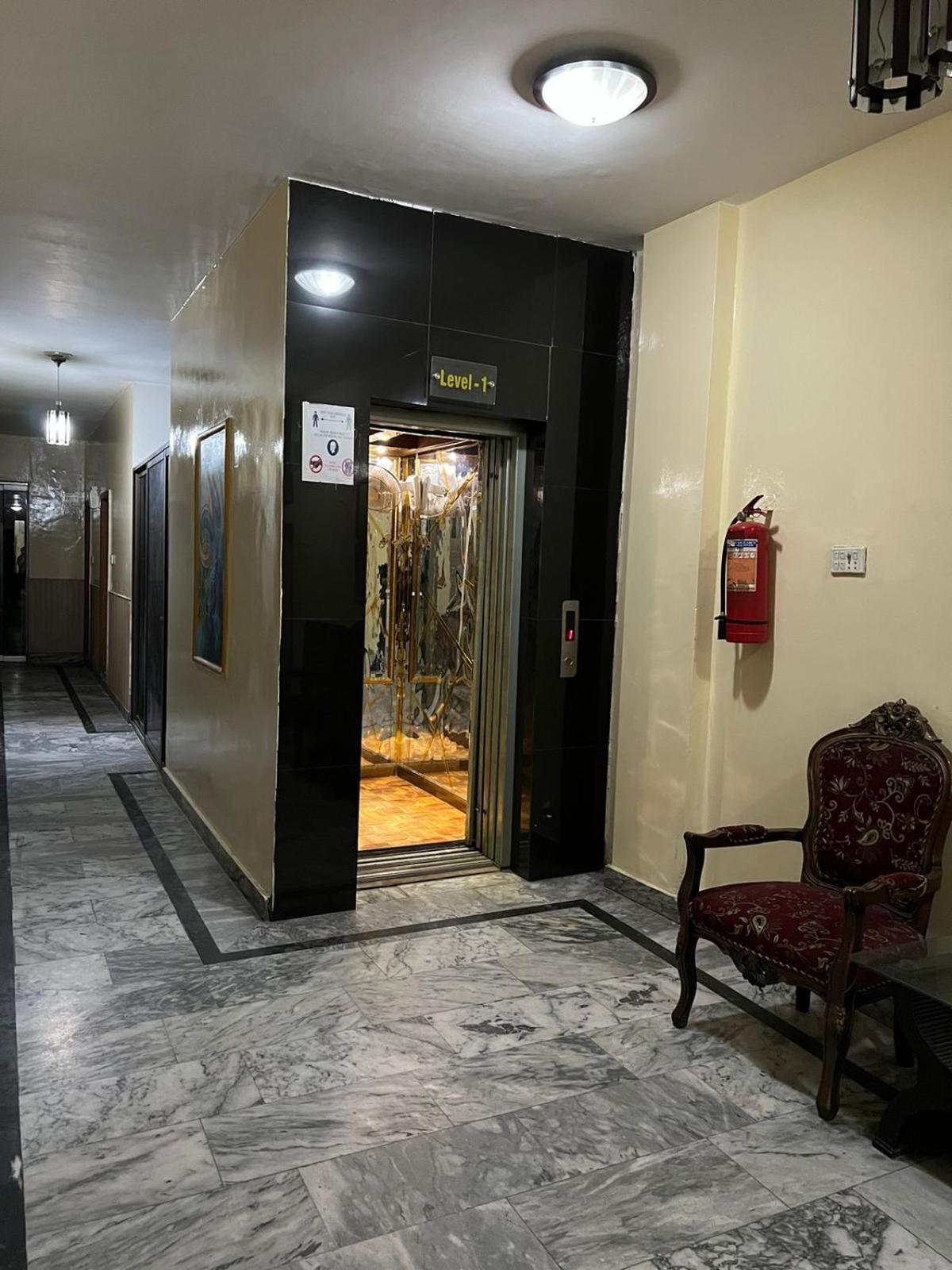 Hotel Tourist Inn Lahore Eksteriør billede